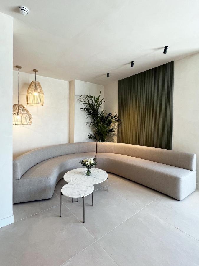 Hotel H4 Cangas 3 Superior 외부 사진