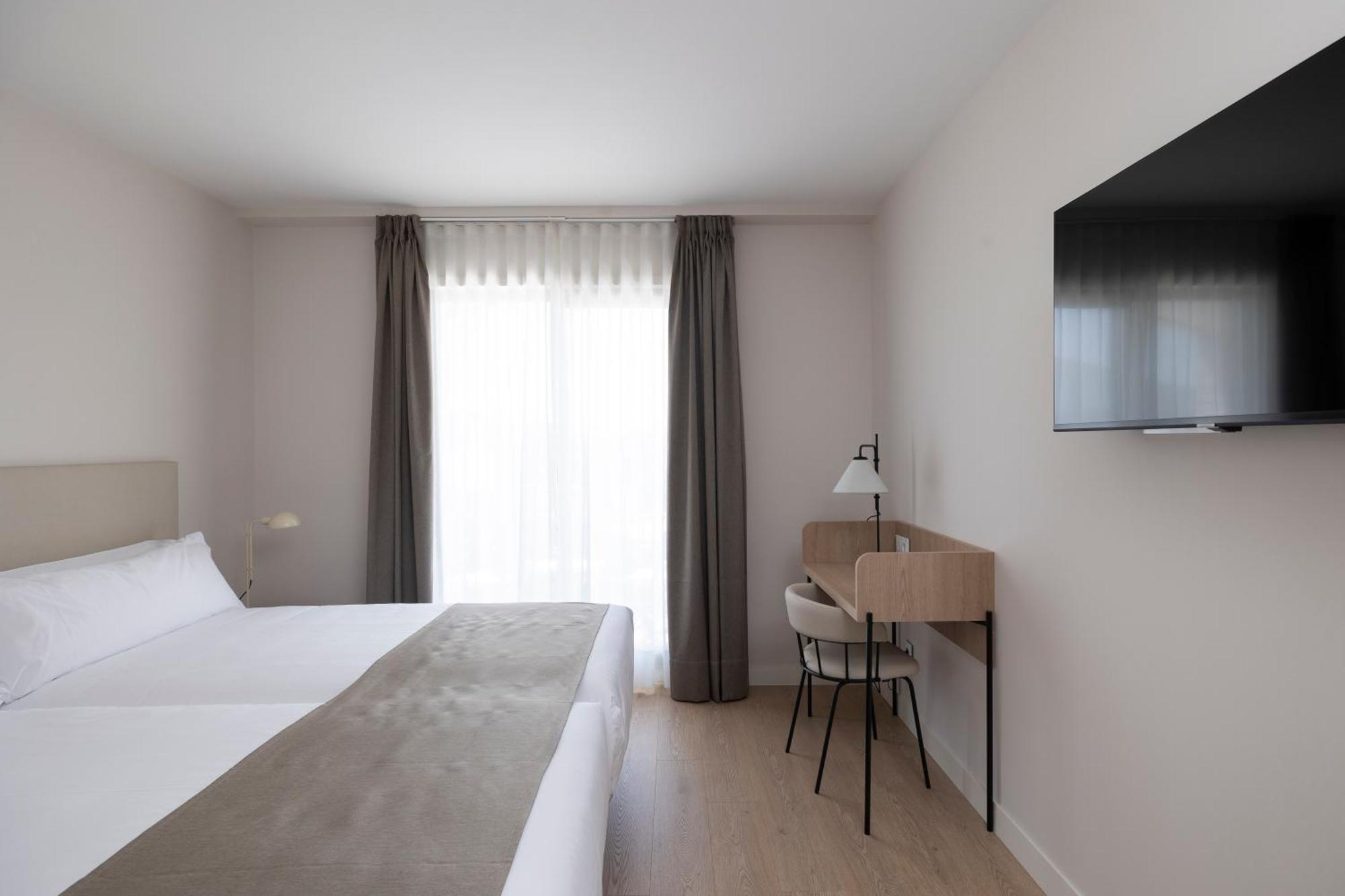Hotel H4 Cangas 3 Superior 외부 사진