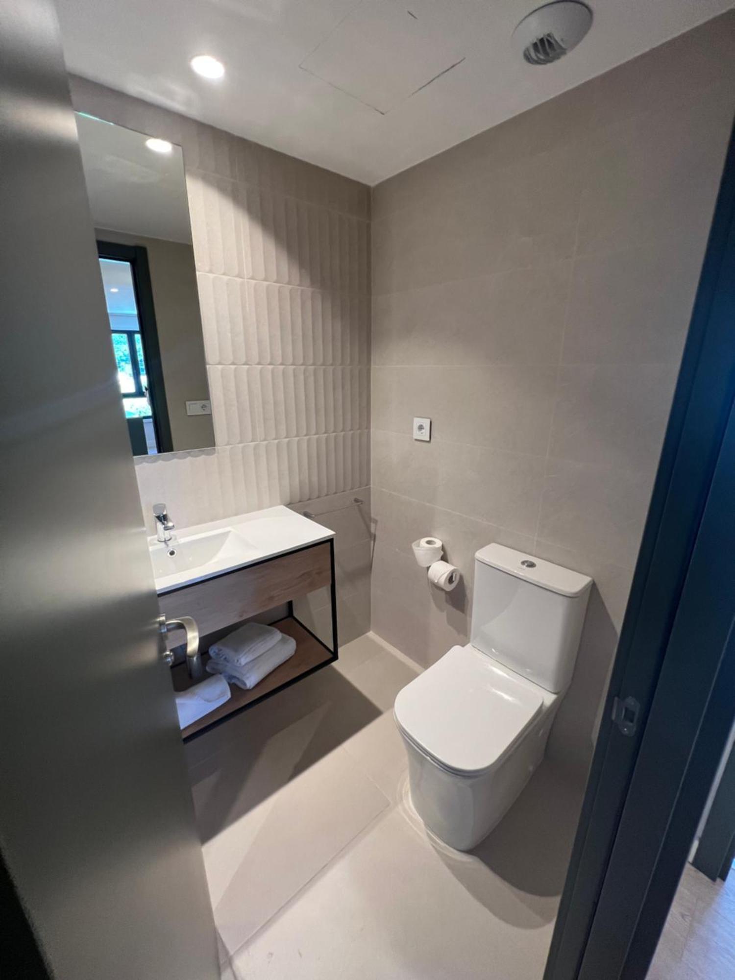Hotel H4 Cangas 3 Superior 외부 사진