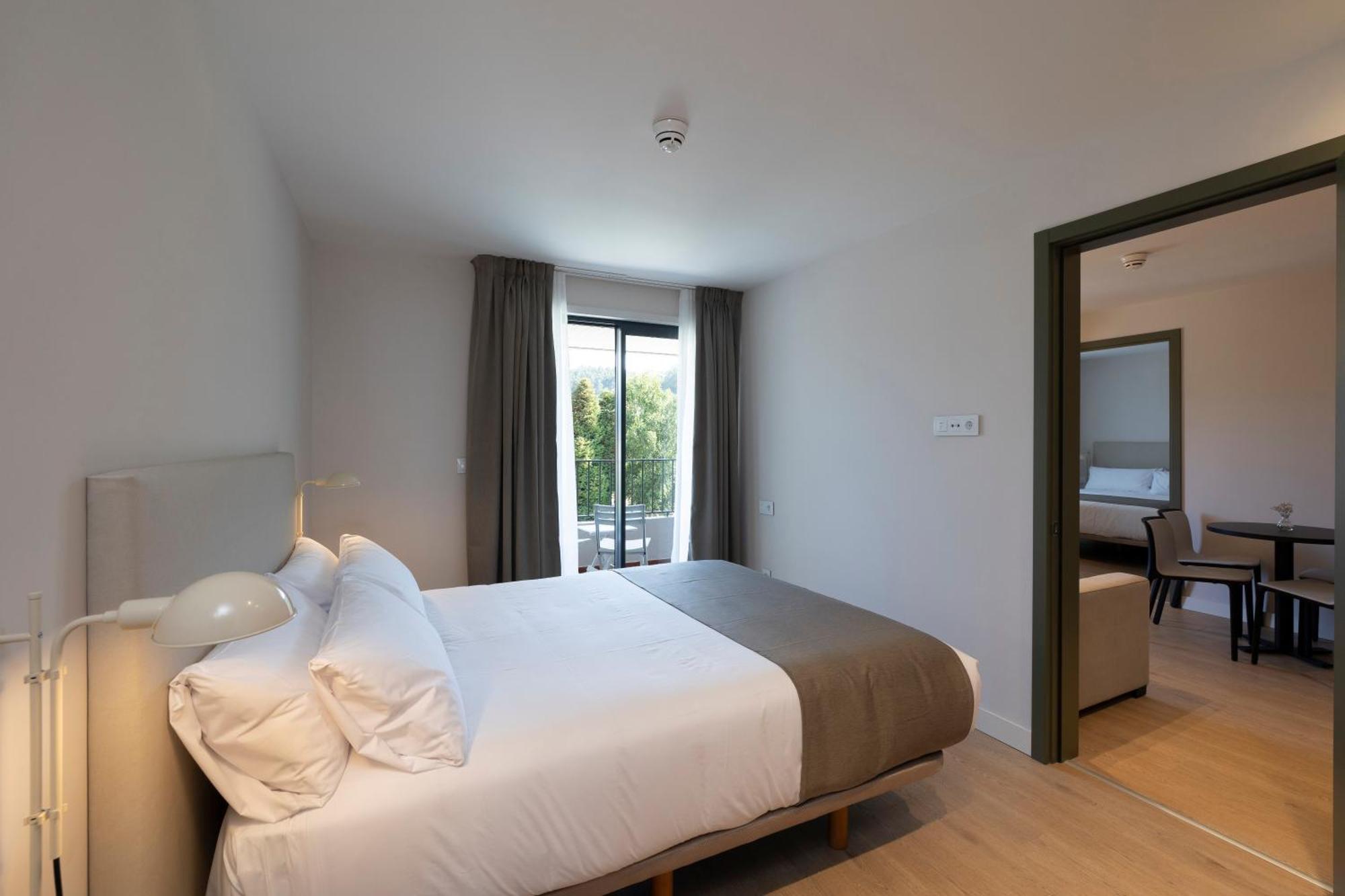Hotel H4 Cangas 3 Superior 외부 사진