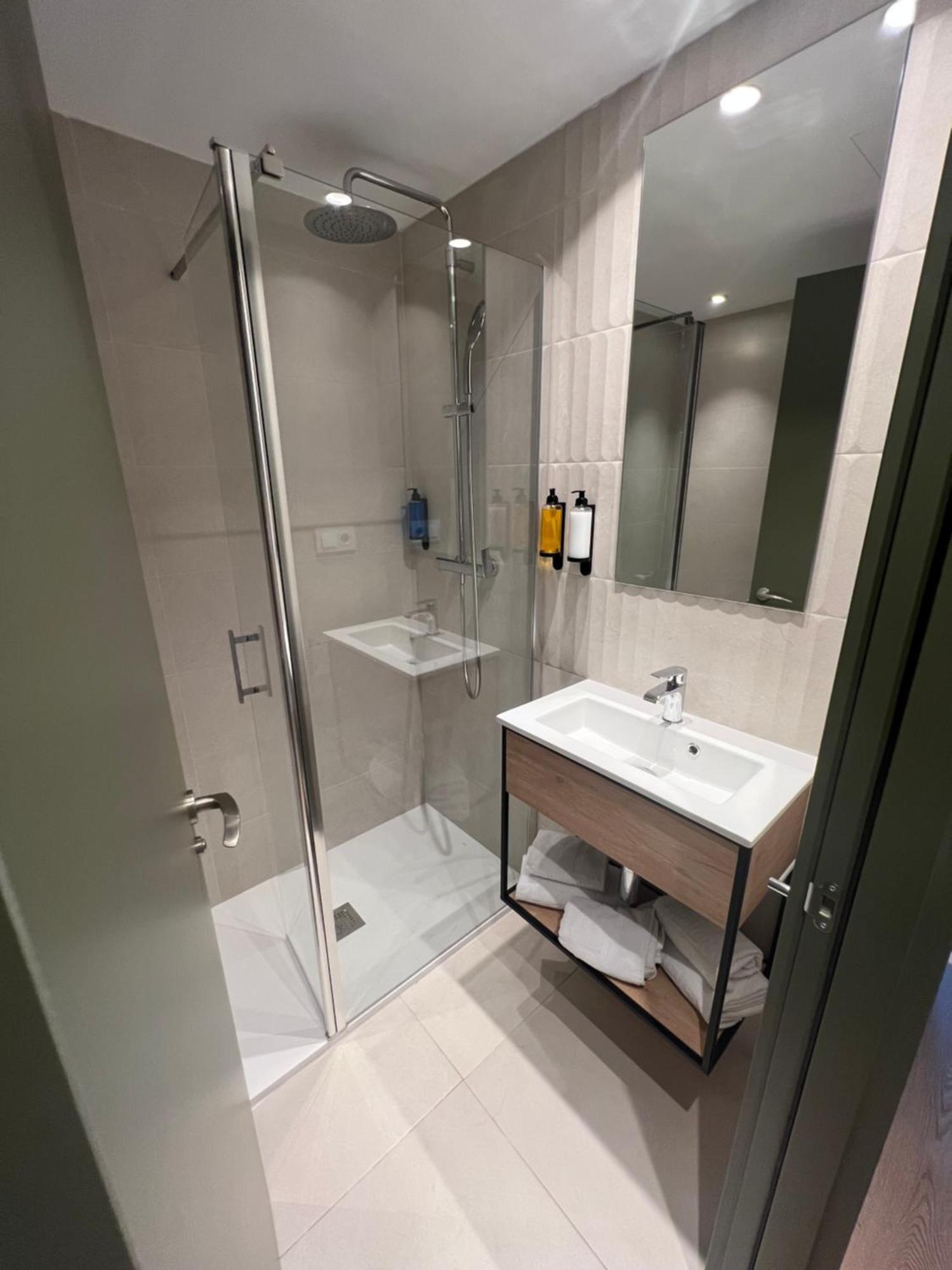 Hotel H4 Cangas 3 Superior 외부 사진